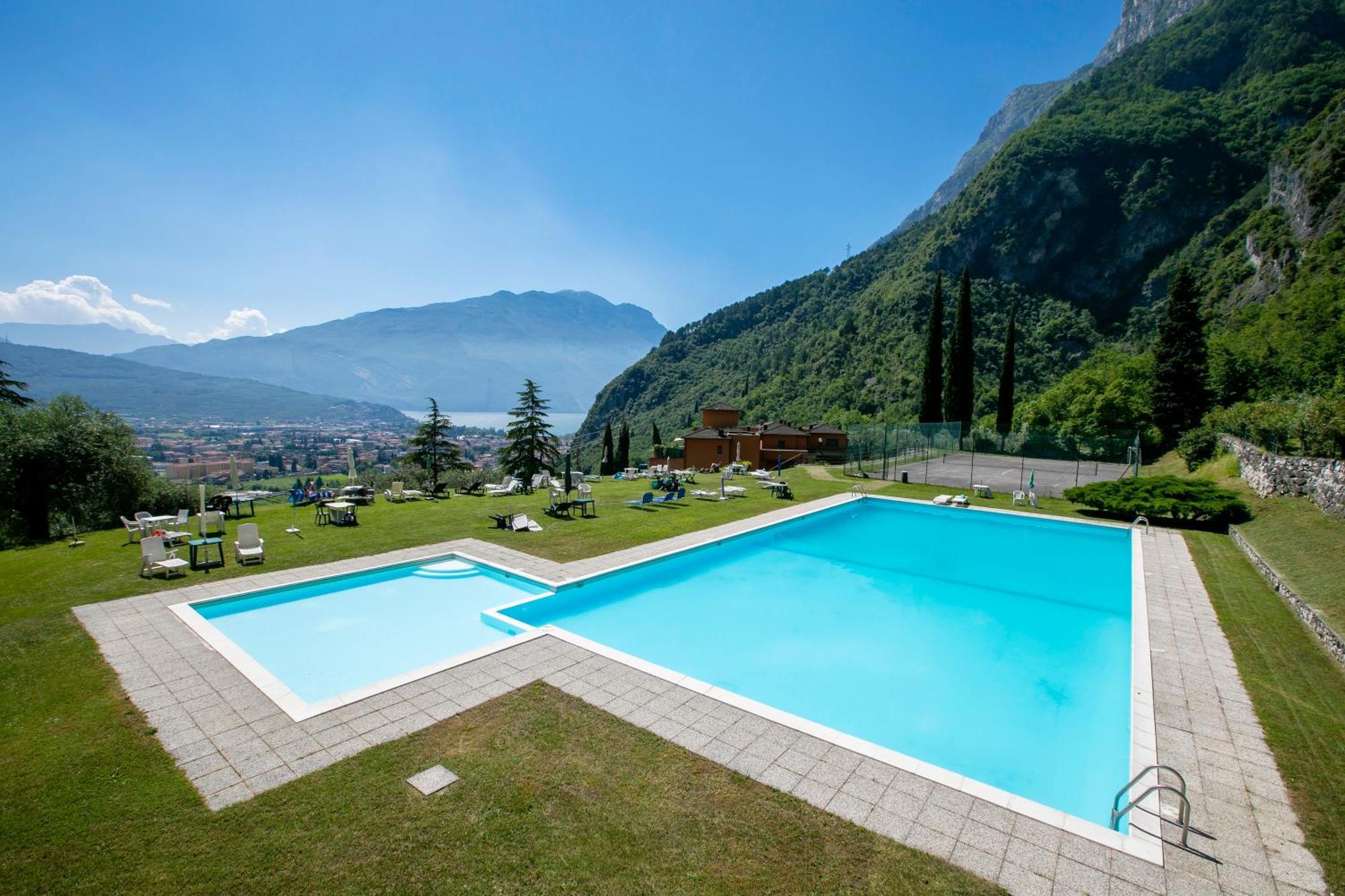 Casa Turchese - Happy Rentals Riva del Garda Luaran gambar