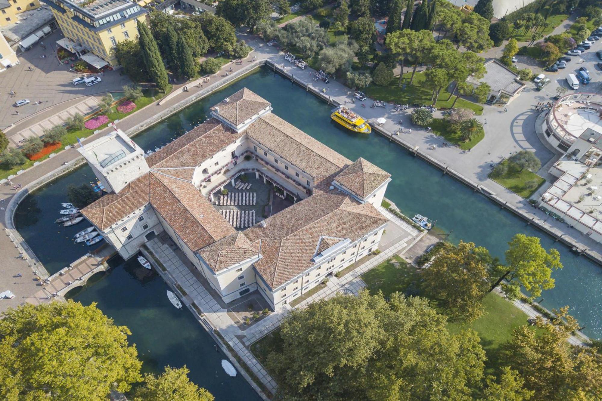 Casa Turchese - Happy Rentals Riva del Garda Luaran gambar