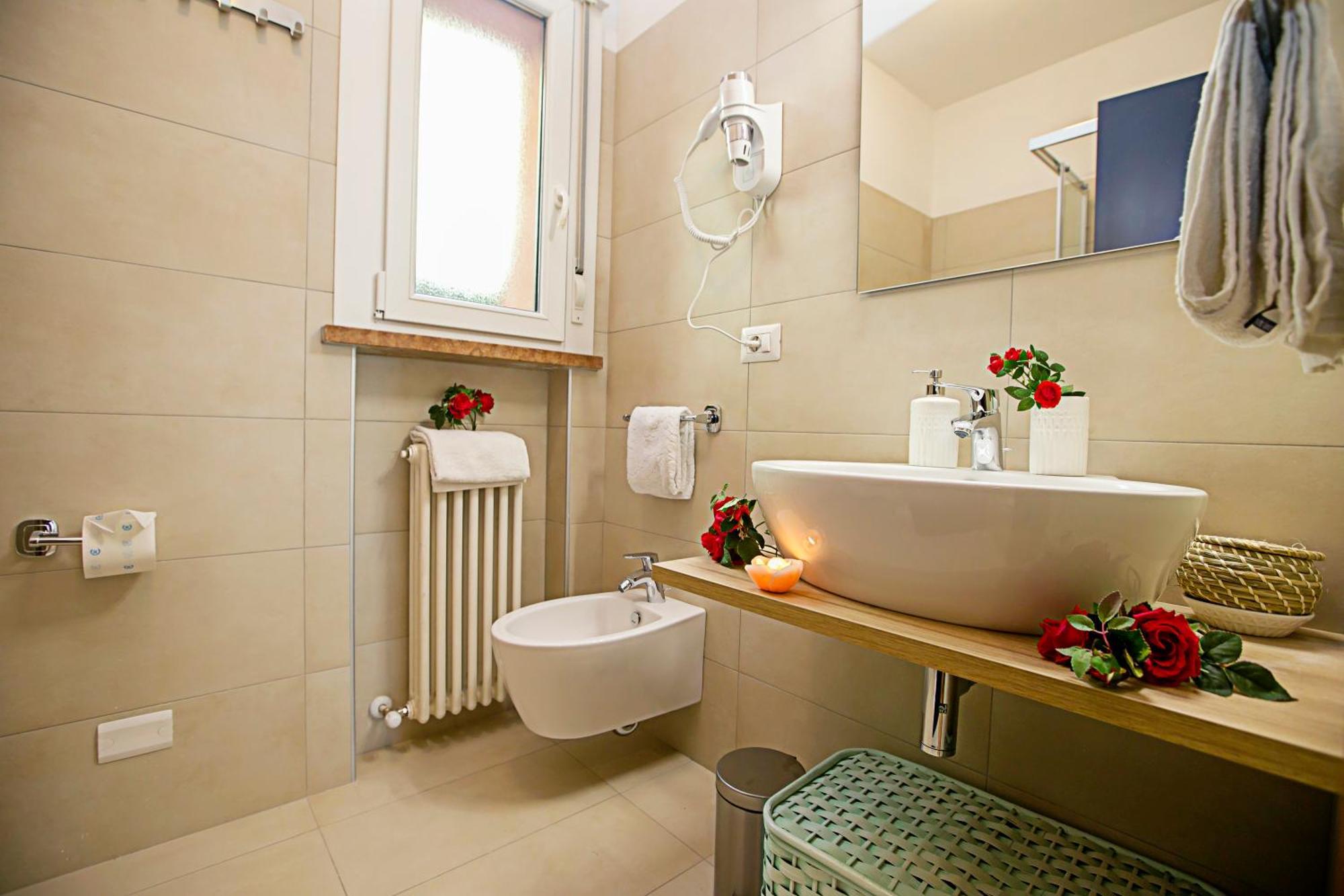 Casa Turchese - Happy Rentals Riva del Garda Luaran gambar