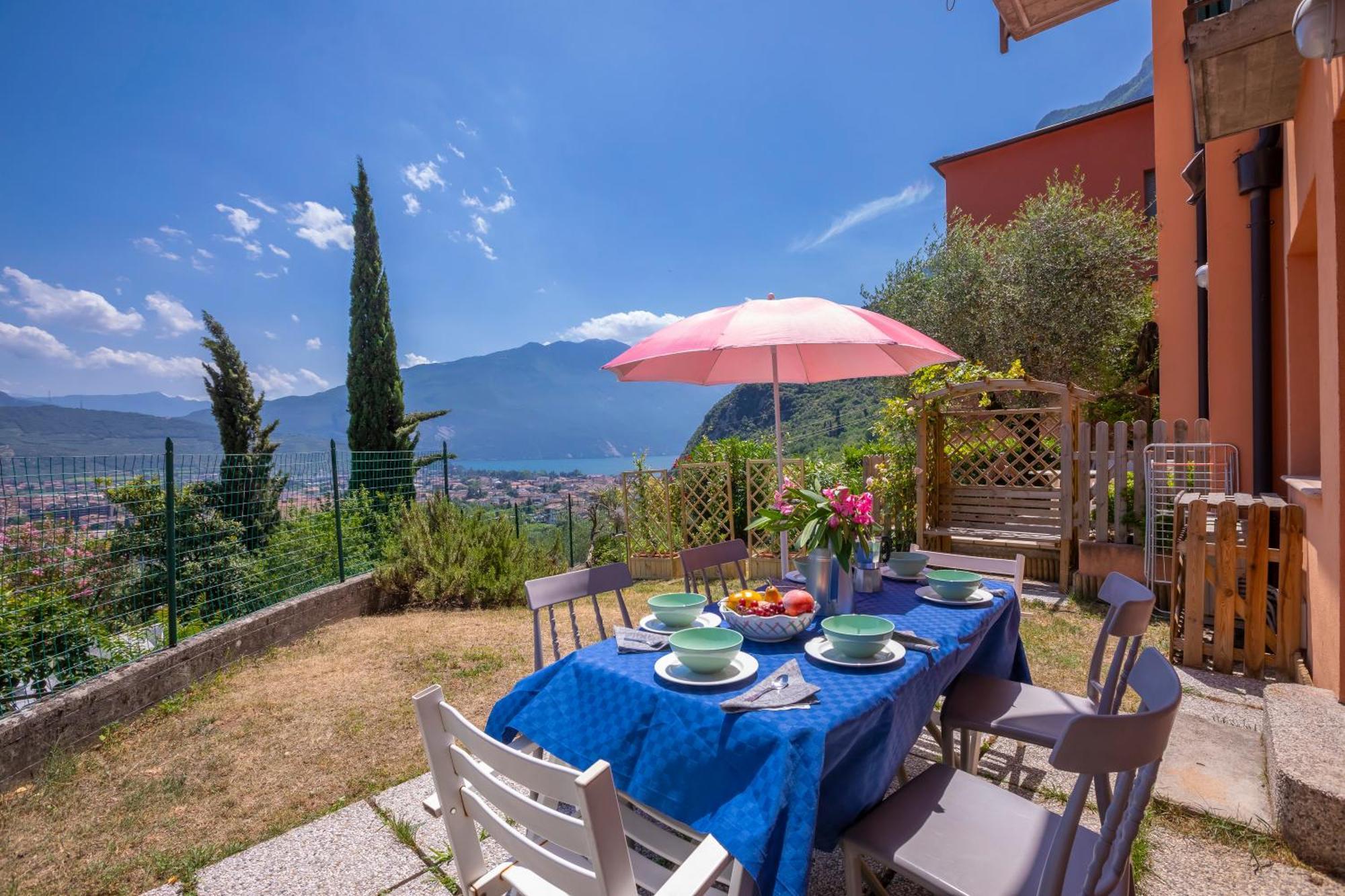 Casa Turchese - Happy Rentals Riva del Garda Luaran gambar